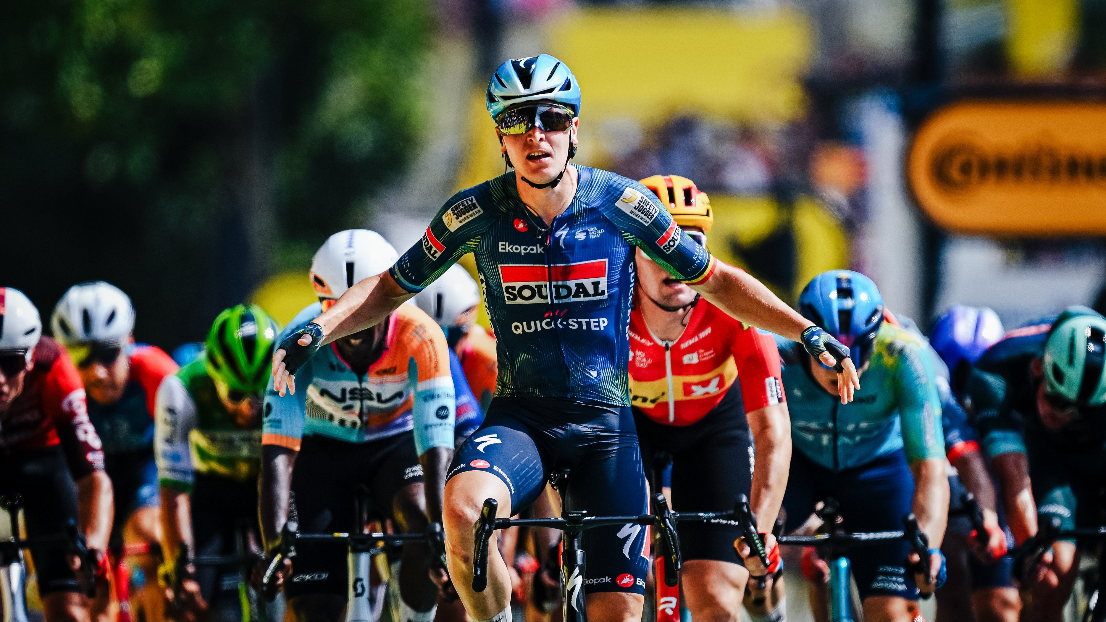 Tim Merlier takes Tour de France victory